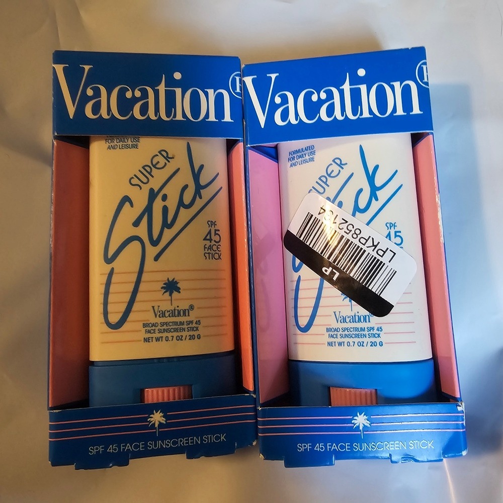 Vacation Super Stick 2 Pack SPF 45 Face Sunscreen Stick New in Dmg Box Stickers